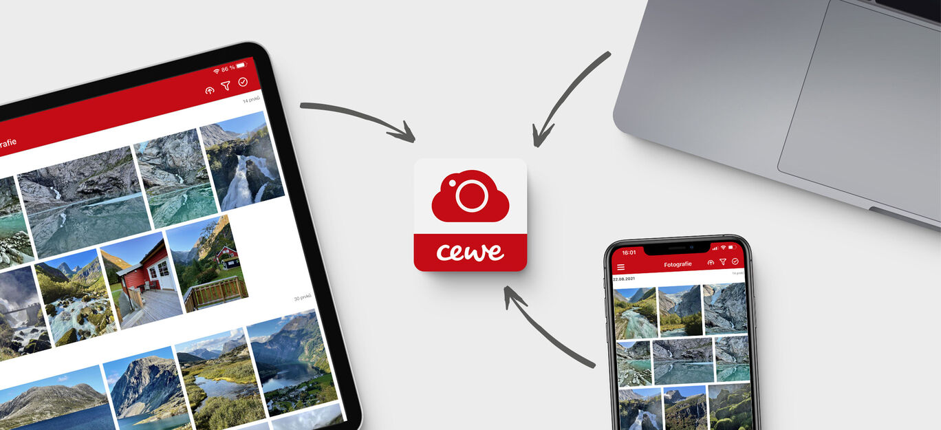 Smartphone e tablet mostrano foto CEWE. L'app e le possibilità sono visibili.
