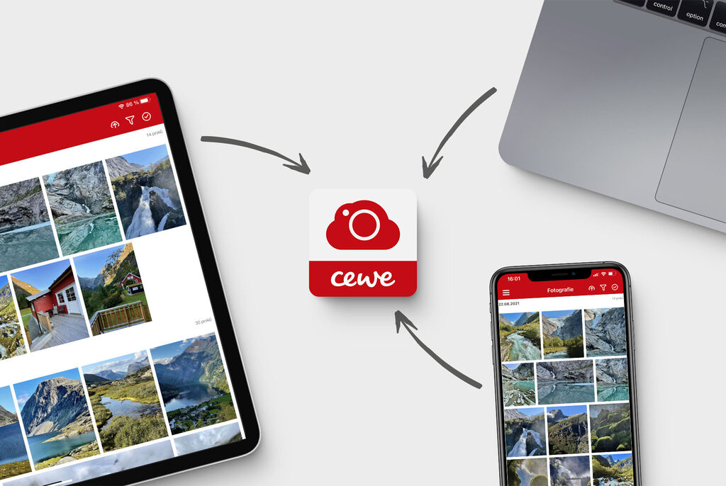 App CEWE su tablet e smartphone con gallerie fotografiche e logo.